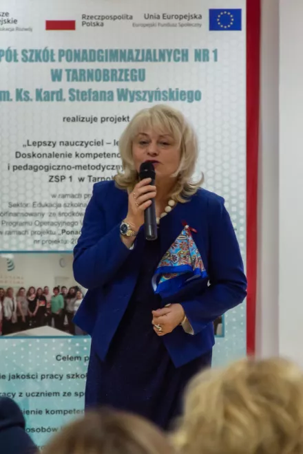 lrm_export_160579528765179_20181214_134512385