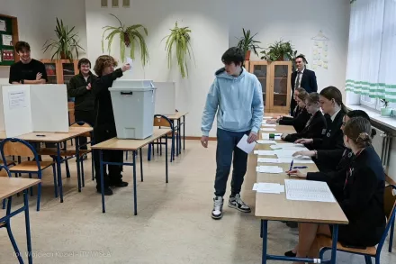 wybory do modzieowej rady miasta-13
