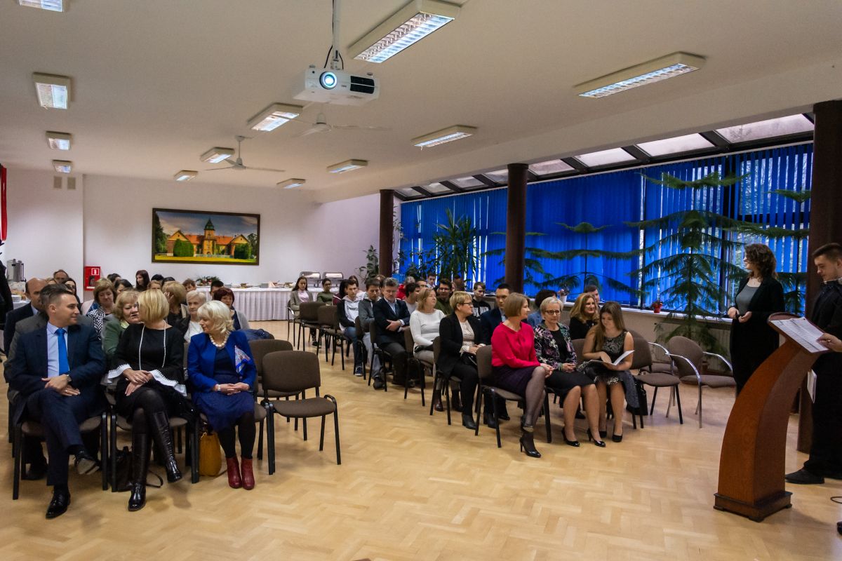 lrm_export_160475264926600_20181214_134201176