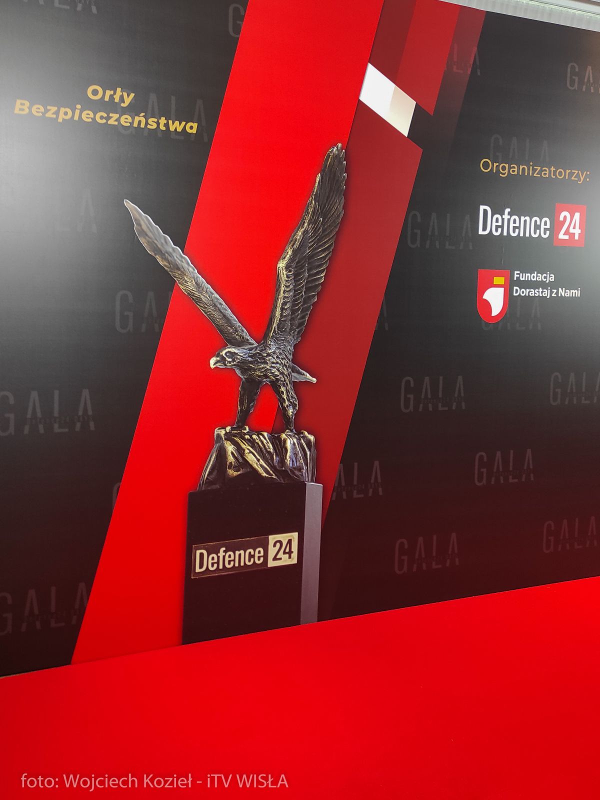 defence24_1_-12