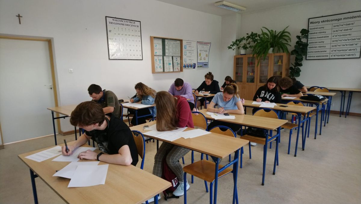 img-20240611-wa0003